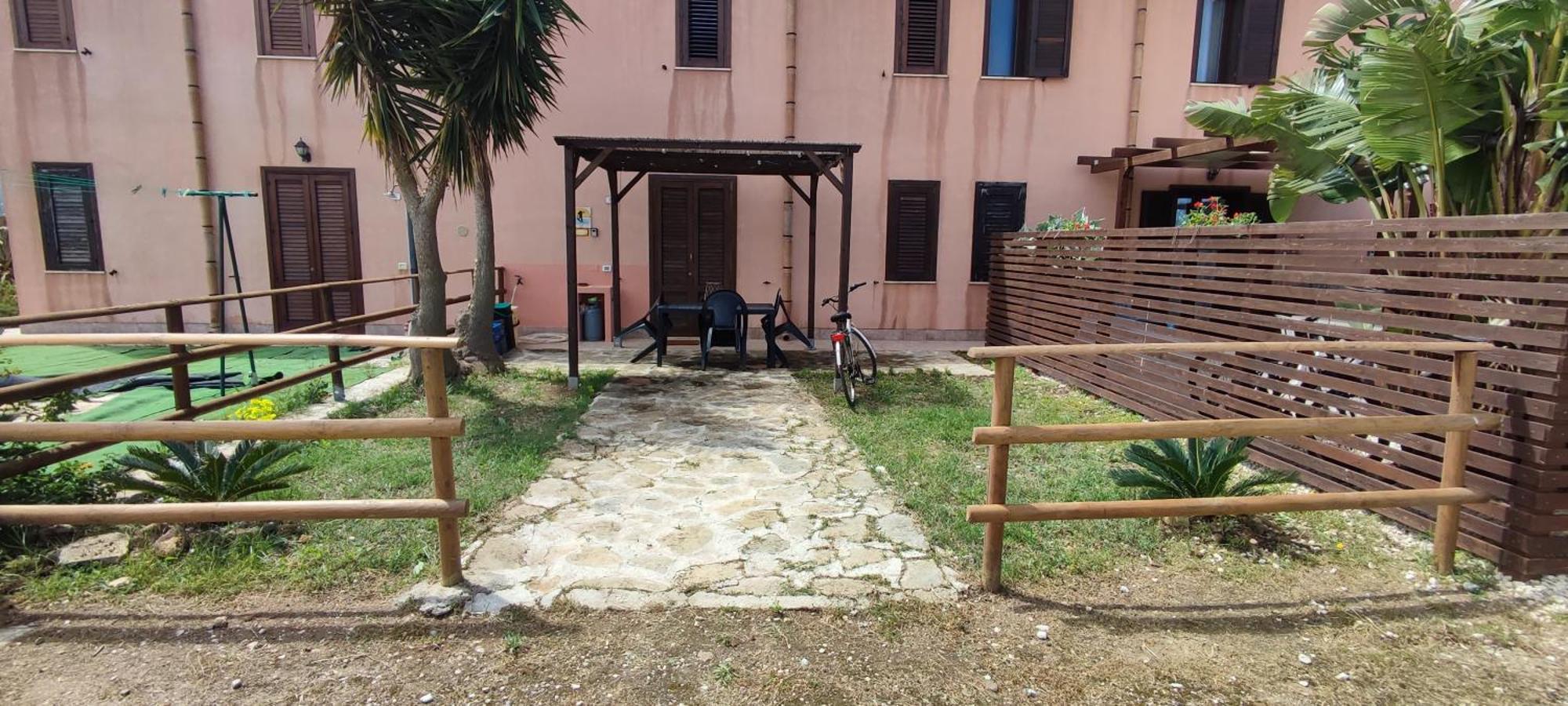 伯吉维奇Casa Al Vicolo 99公寓 外观 照片